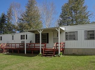 7544 Grand Point Rd, Presque Isle, MI 49777