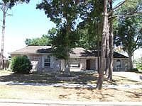 1st image of 1201 W Castlewood Ave