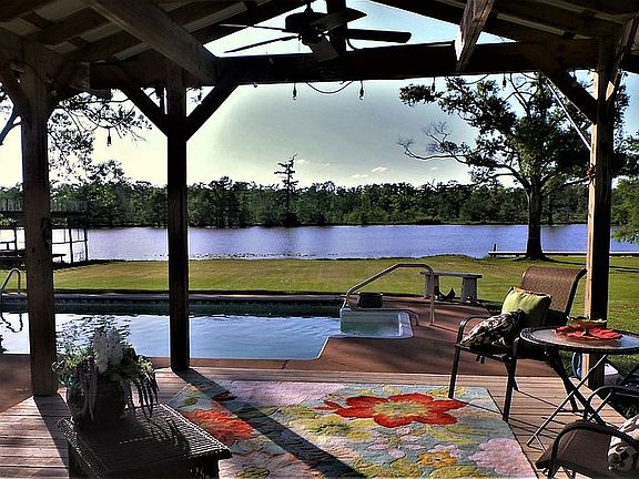 2nd image of 3588 Pickrel Ln