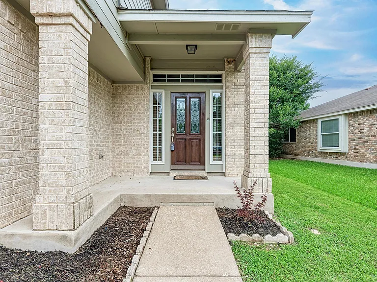 2610 Marcus Abrams Blvd — Photo 2