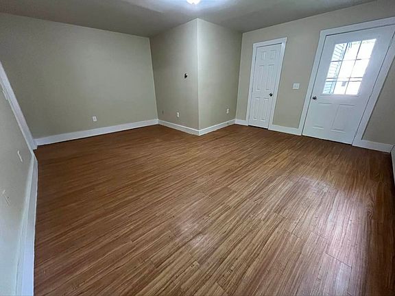 5th image of 149-151 Francis Ave #149-1
