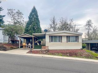 37 NE Mary Ann Ln, Roseburg, OR 97470