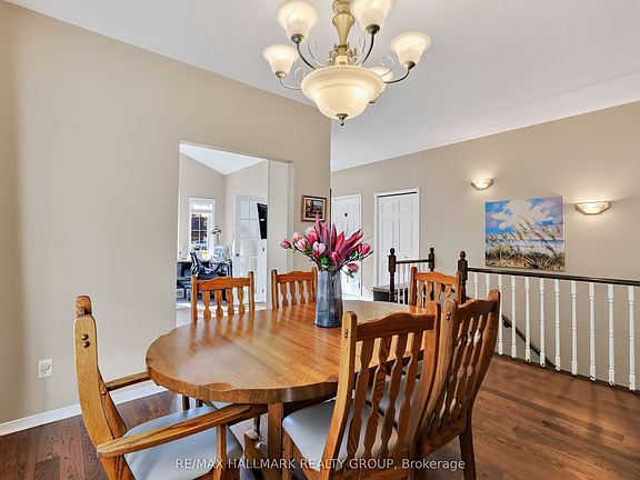 3rd image of 2171 Descartes St