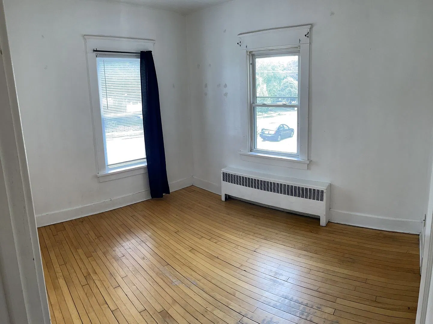 2500 S 60th St 4 Unit — Photo 3