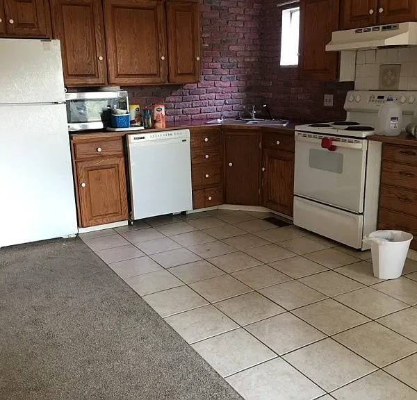 282 N 700 E — Photo 5