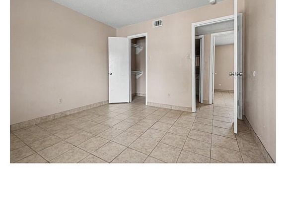 4th image of 6515 Harvest Hill Rd #2015
