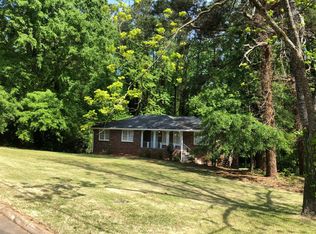 382 Plantation Rd SW, Smyrna, GA 30082