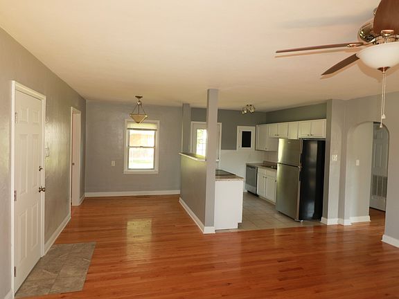 Open Floor Plan!