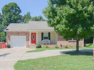 3329 S Senseney Cir, Clarksville, TN 37042