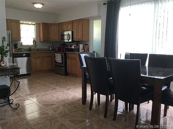 Home For Sale In Welwyn Manor