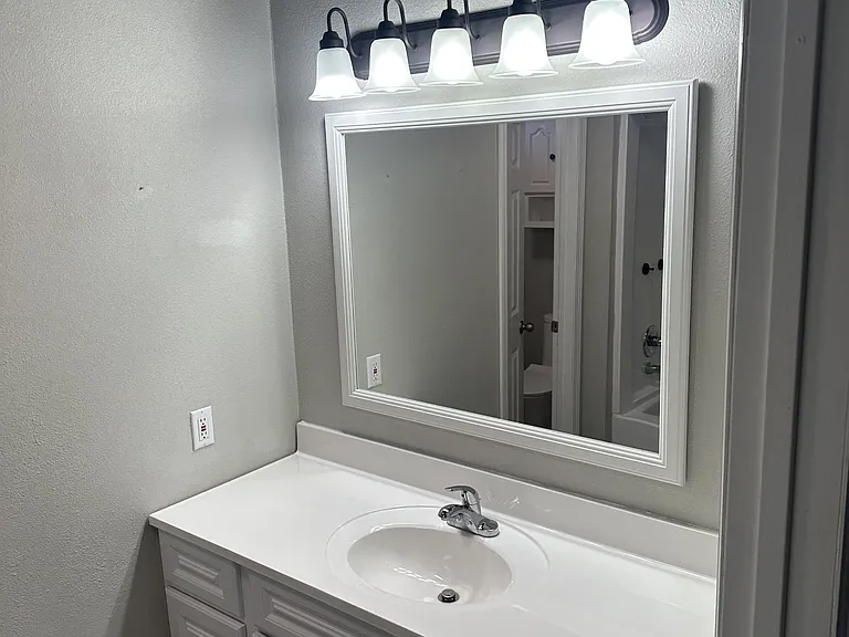 600A Sara St #1 — Photo 12