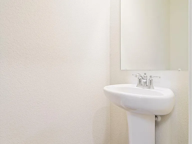 2806 Henson Ln — Photo 16