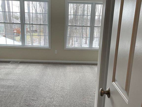 5th image of 15314 Broadmoor Pl