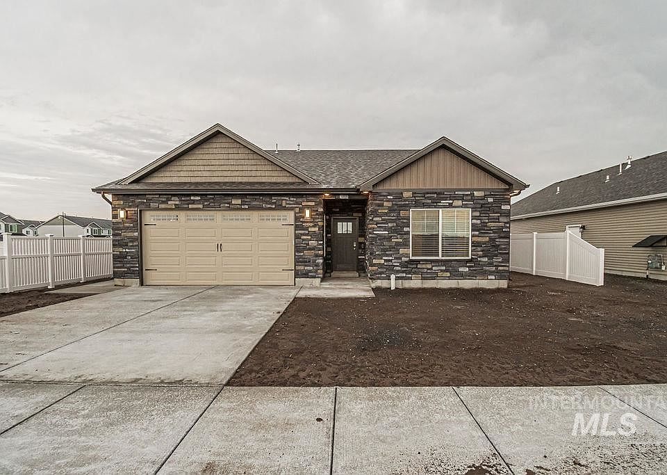 1st image of 2372 Summerfield Ln