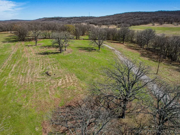 17424 Highway 80, Hulbert, OK 74441