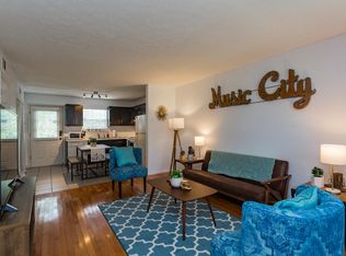 322 Riverside Dr, Nashville, TN 37206