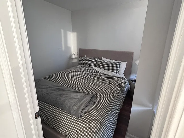 3550 N Lakeshore Dr #1228 — Photo 8