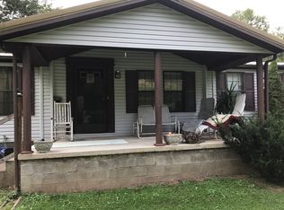 2932 Raccoon Creek Rd, Branchland, WV 25506