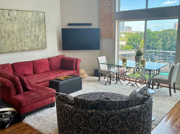3311 Yupon St APT 605, Houston, TX 77006