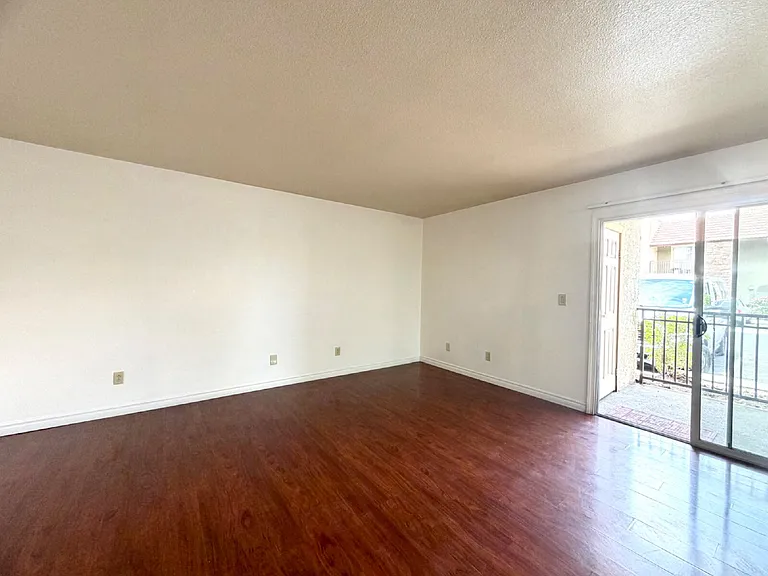 5493 Indian River Dr #375 — Photo 12