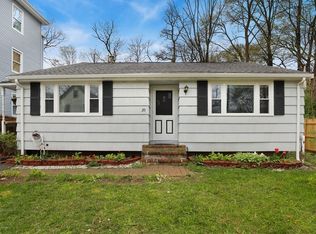 20 Connecticut Pl, Brockton, MA 02301