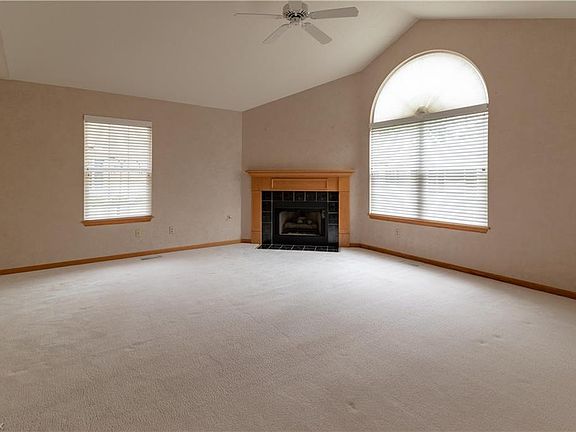 4th image of 7580 Monterey Bay Dr Unit 2