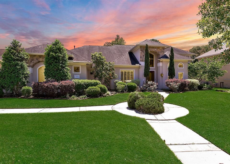 1st image of 20616 Eaglewood Trace Dr