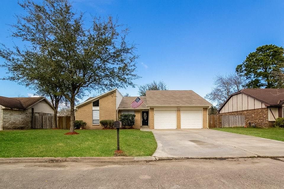 1st image of 5321 Honeyvine Dr
