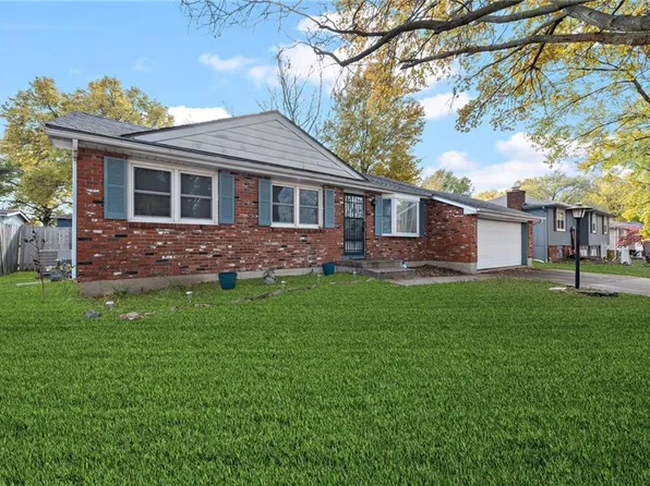 213 NE 88th Ter, Kansas City, MO 64155