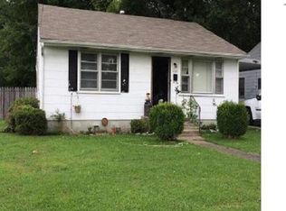 2943 Adams St, Paducah, KY 42001