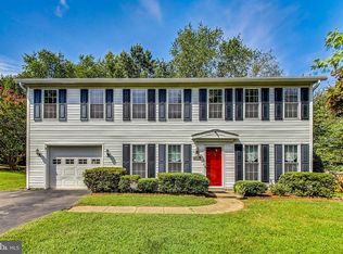 8752 Valley Dr, Waldorf, MD