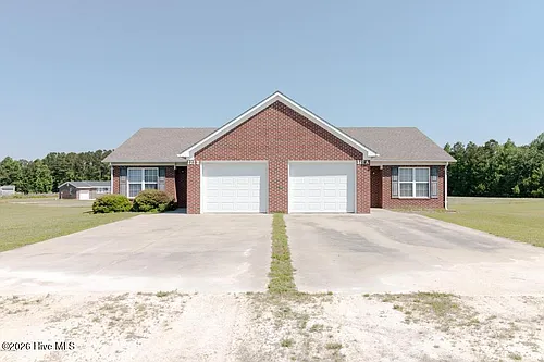 121 Arabian Ln #A Photo 1 121 Arabian Ln #A Photo 1