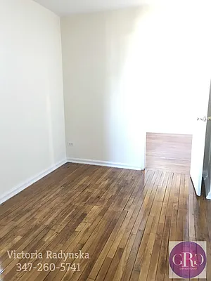 Rented by Giaps Realty Group LLC | media 11