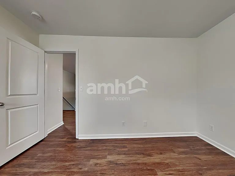 7121 Lawgiver Cir — Photo 16