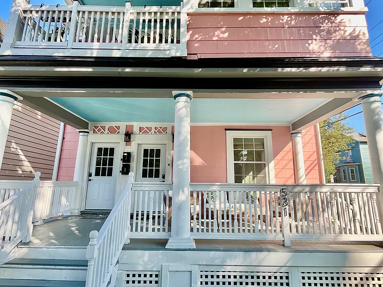 531 Straight St #1 — Photo 1