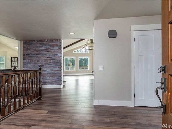 3rd image of 9915 62nd Avenue Ct E