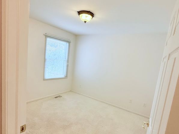 159 Creekwood Cir