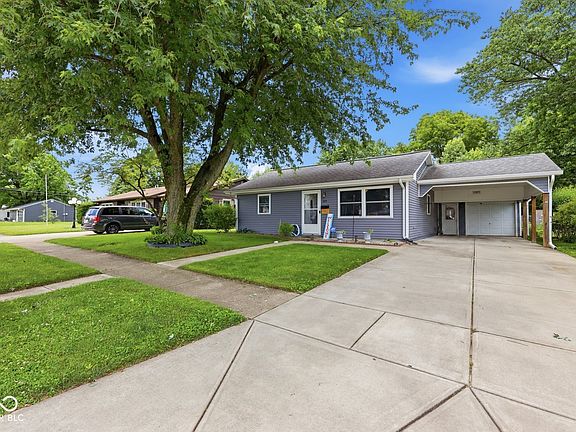 3rd image of 325 Wellington Blvd