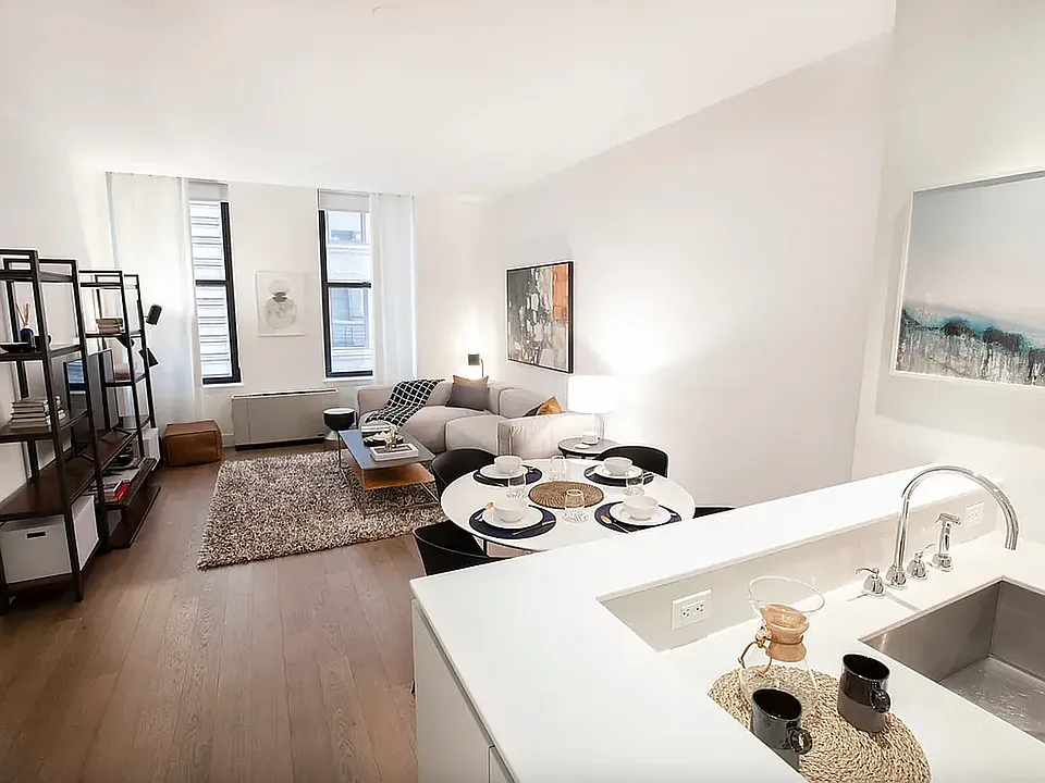 25 Broad St #6L