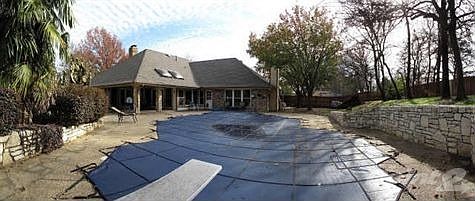 2nd image of 1368 Lakeview Dr