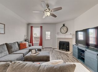 511 Liberty Way, Lake Dallas, TX 75065