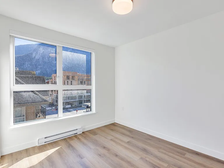 38012 3rd Ave — Photo 13