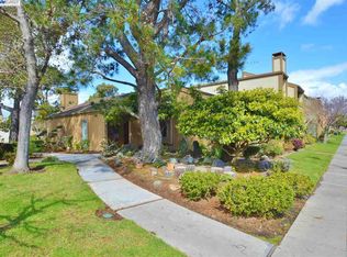 1130 Marianas Ln, Alameda, CA 94502