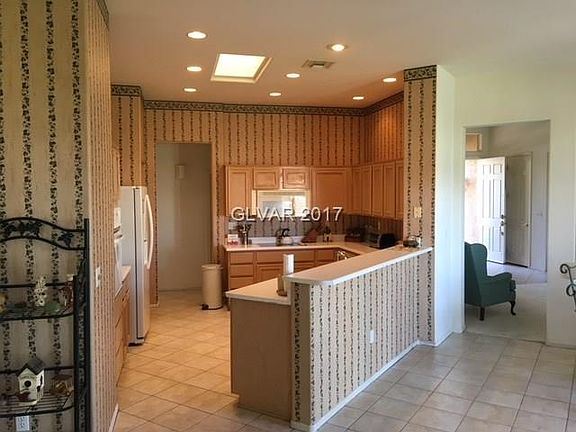 4th image of 2908 Hawksdale Dr
