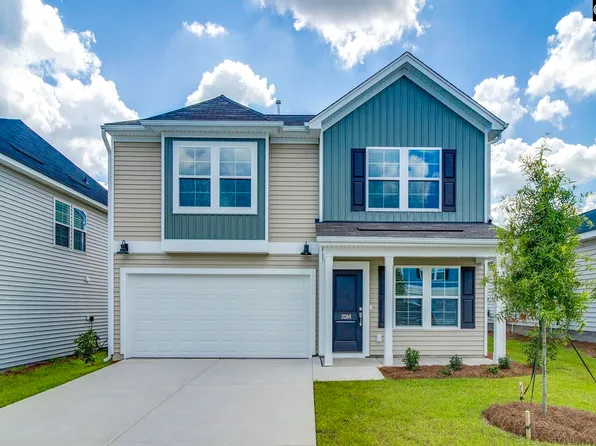2084 County Line Trl, Elgin, SC 29045