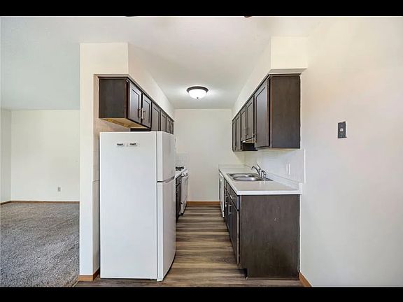 5th image of 9040 Nicollet Ave S APT 5