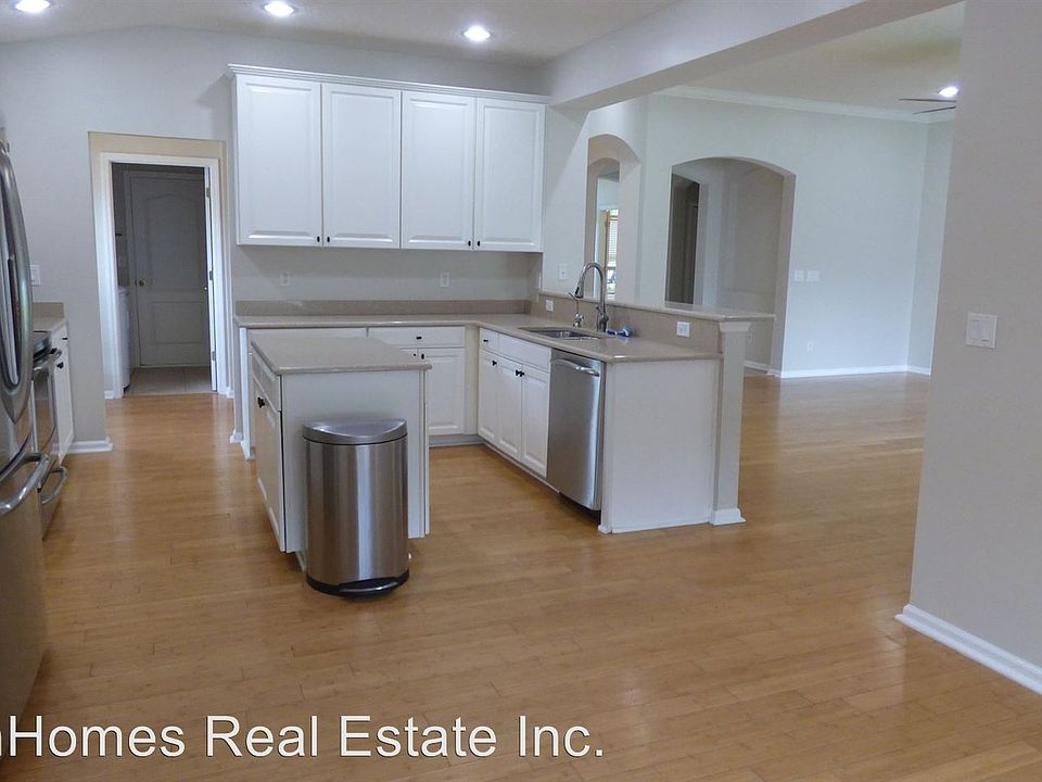 1st image of 104 Drumellan Ct