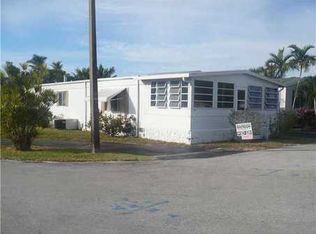 3028 Lakeshore Dr, Fort Lauderdale, FL 33312