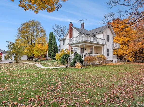 4395 Curdy Rd, Howell, MI 48855