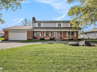 16650 Walcliff Dr, Clinton Township, MI 48035